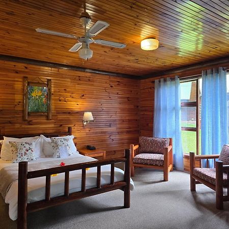 Tsitsikamma Lodge & Spa Стормсривиер Екстериор снимка
